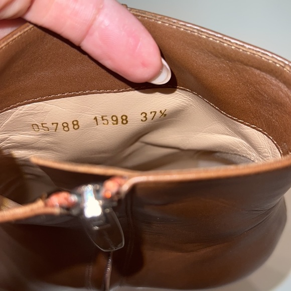 Gianvito Rossi Cognac Leather Heeled Booties 37.5 - Picture 7 of 7